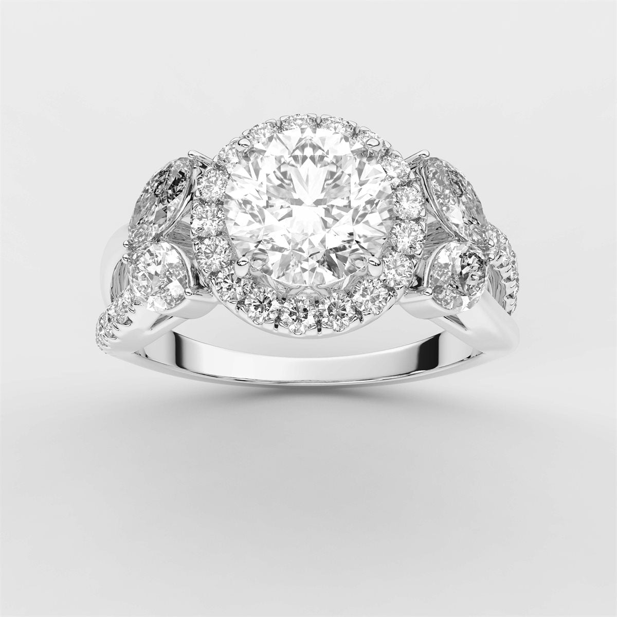 Round cut engagement ring with IGI Certified Lab Grown Diamond
